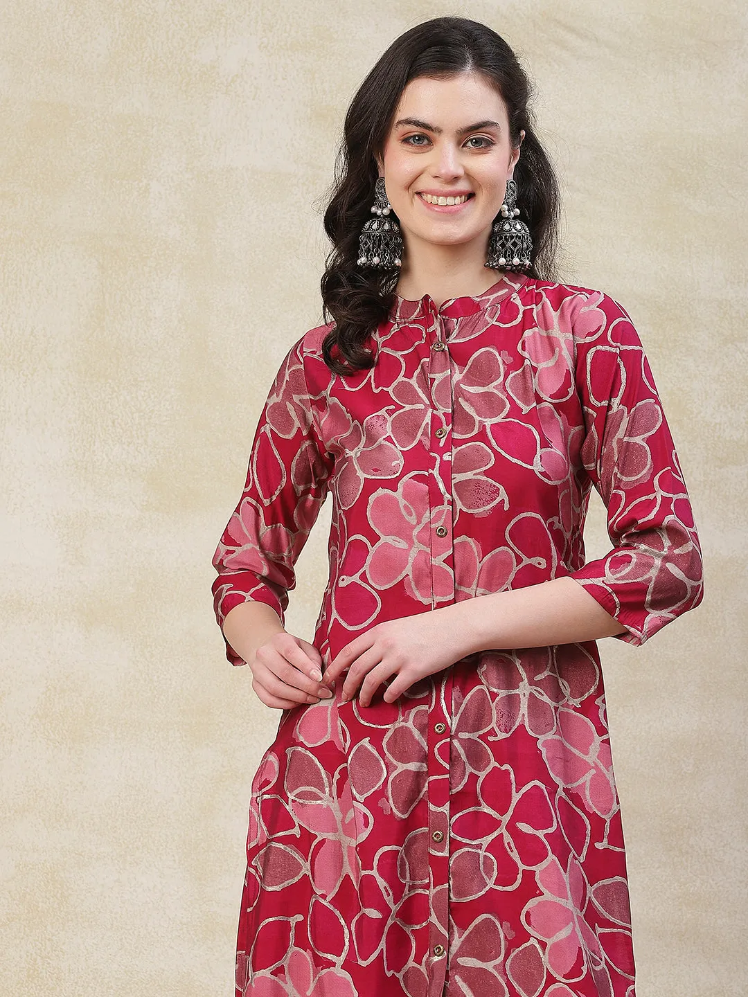 Abstract Printed Metal Buttoned Kurta - Magenta