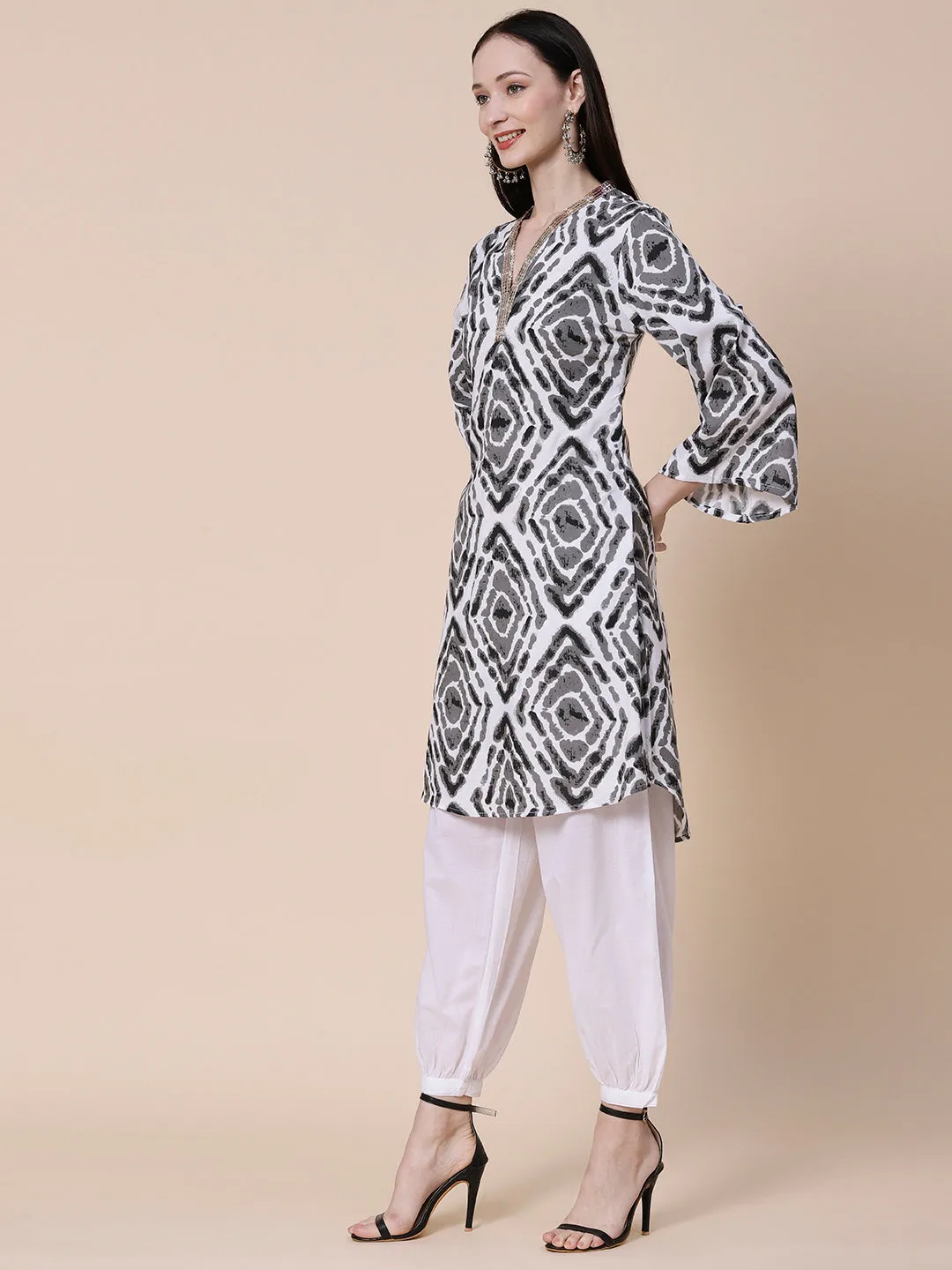 Abstract Printed Sequins Embroidered Bell Sleeves Kurta With Pants - Grey