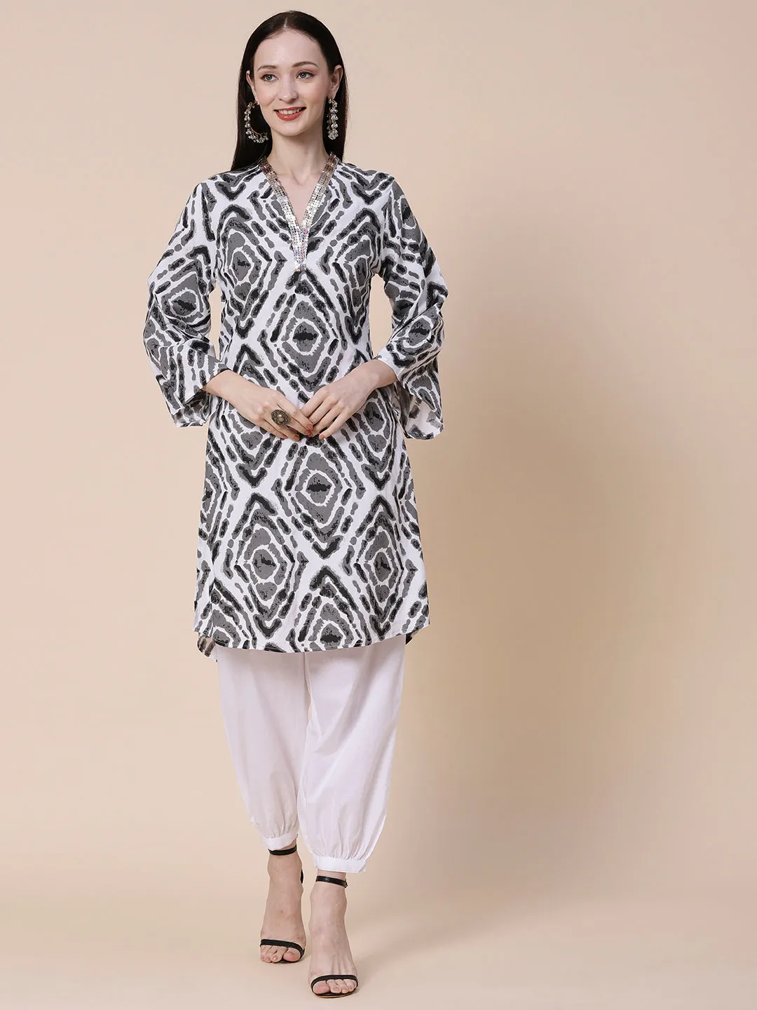 Abstract Printed Sequins Embroidered Bell Sleeves Kurta With Pants - Grey