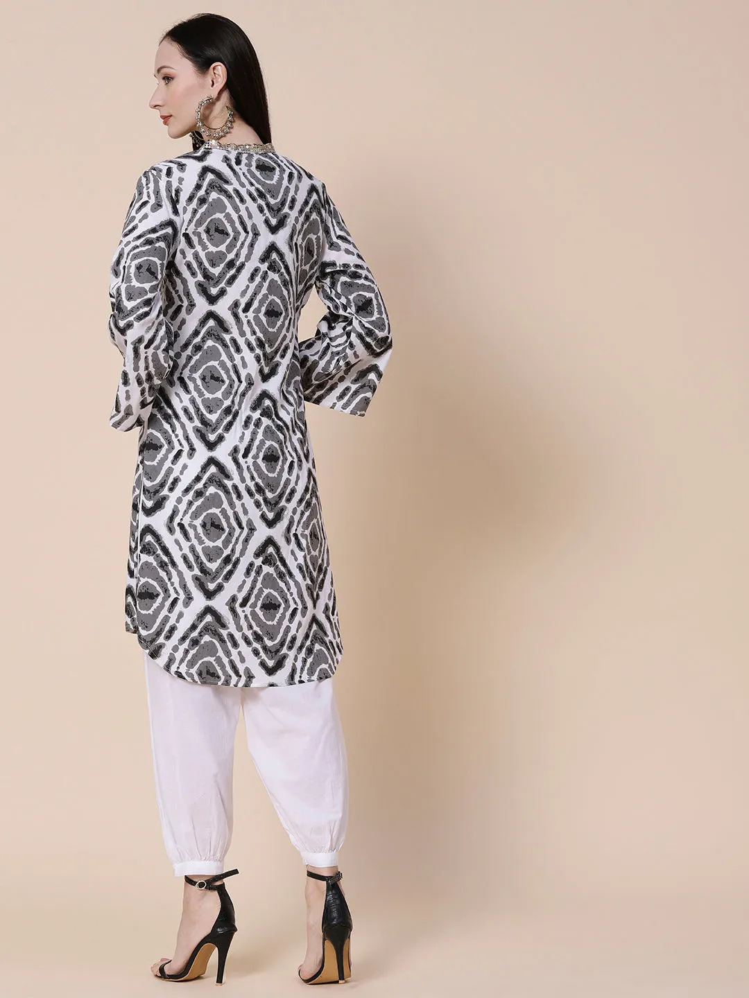 Abstract Printed Sequins Embroidered Bell Sleeves Kurta With Pants - Grey