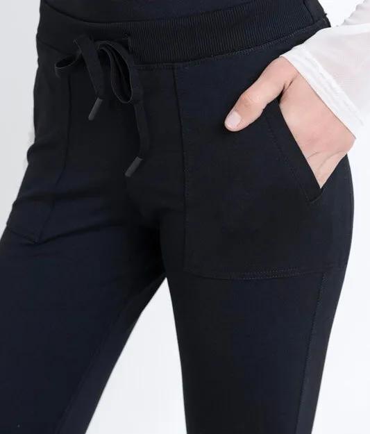 Finish Line Workout Pants in Black