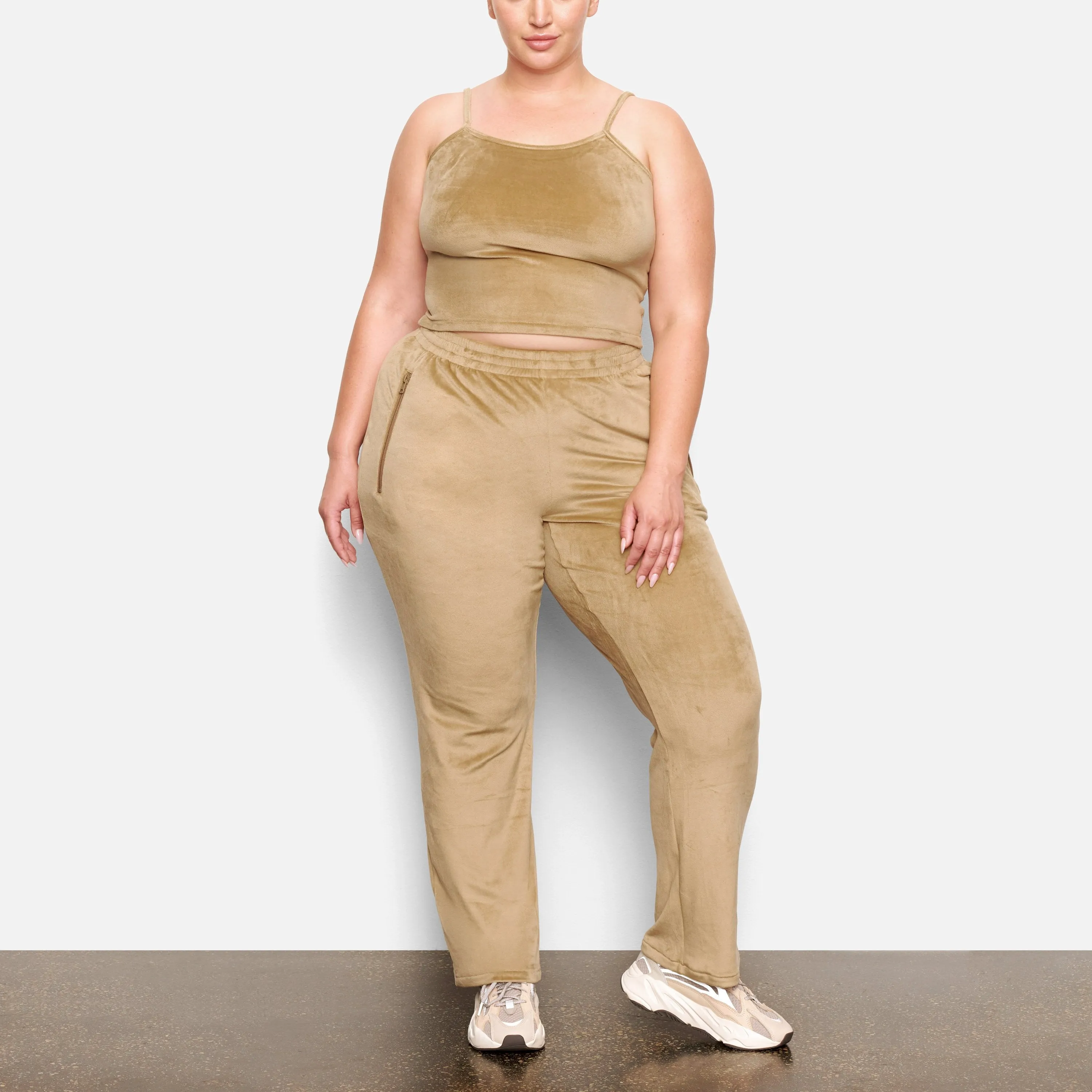 VELOUR TRACK PANT | GOLD